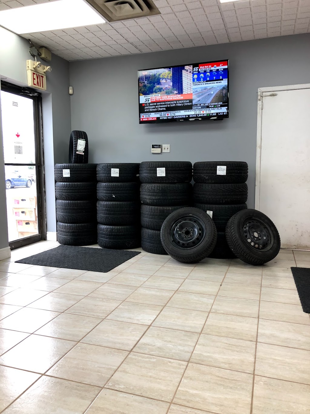 City Tires | 2092 Speers Rd, Oakville, ON L6L 2X8, Canada | Phone: (905) 827-3910