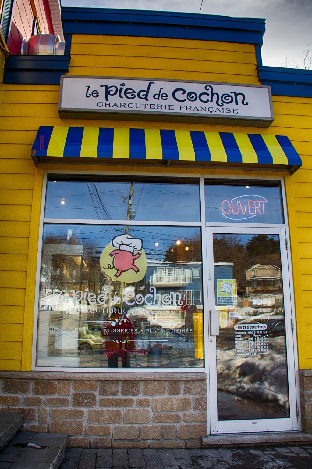 Charcuterie Le Pied de Cochon | 242 Rue Principale, Vallée-Jonction, QC G0S 3J0, Canada | Phone: (418) 253-1234
