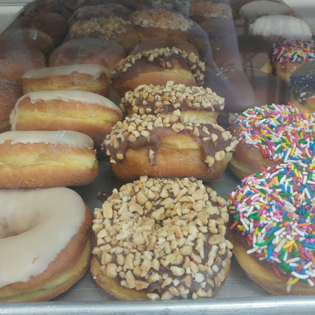 Spicers Bakery in Lambeth | 2386 Main St #1, London, ON N6P 1A9, Canada | Phone: (519) 281-5438