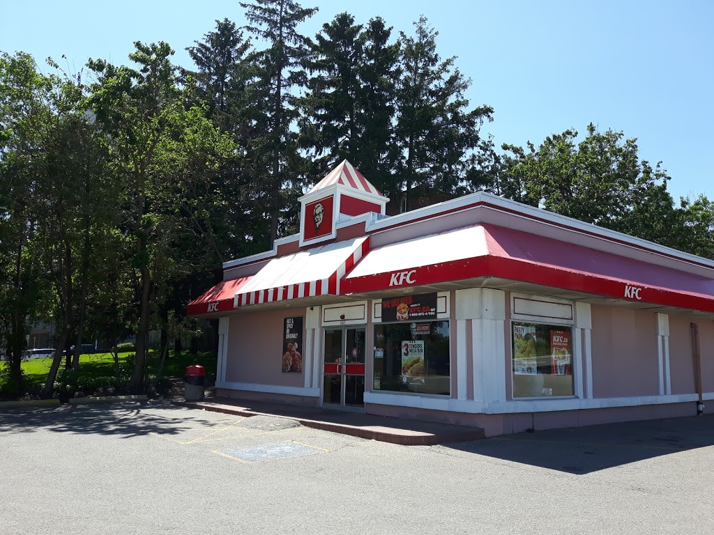 KFC | 965 Dundas St E, Mississauga, ON L4Y 2B7, Canada | Phone: (905) 279-3131