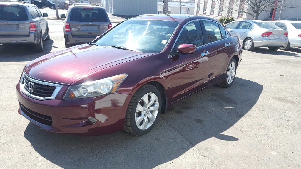 Master Tech Auto sales | 370 Windmill Rd, Dartmouth, NS B3A 4M1, Canada | Phone: (902) 449-7791