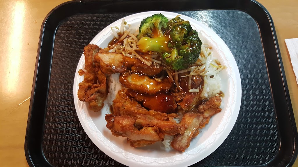 Mr Paninos Beijing House | 106 University Ave W #1, Waterloo, ON N2L 3E9, Canada | Phone: (519) 888-1039