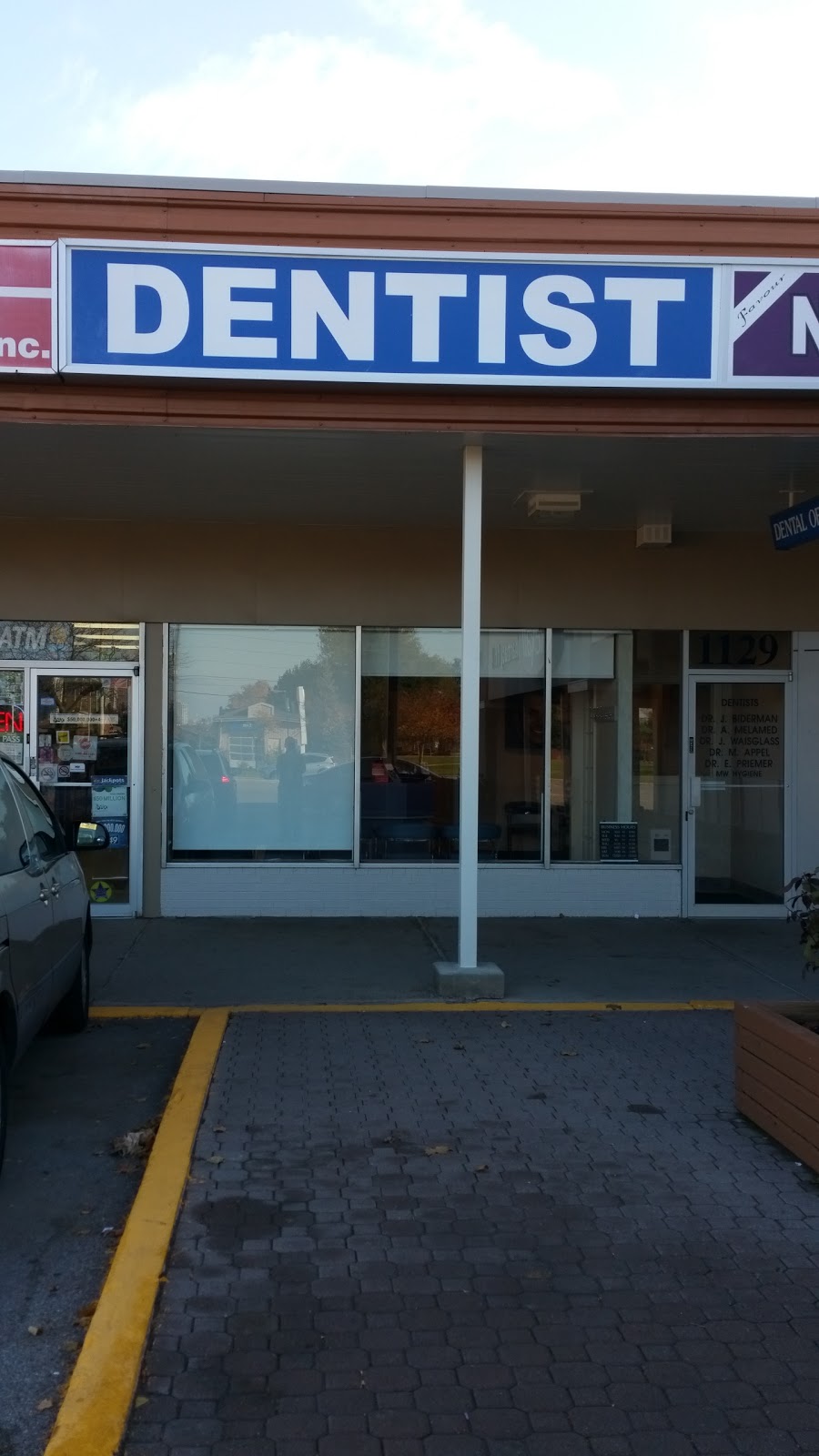 Scarborough Dental | 1129 Markham Rd, Scarborough, ON M1H 2Y5, Canada | Phone: (416) 439-6776