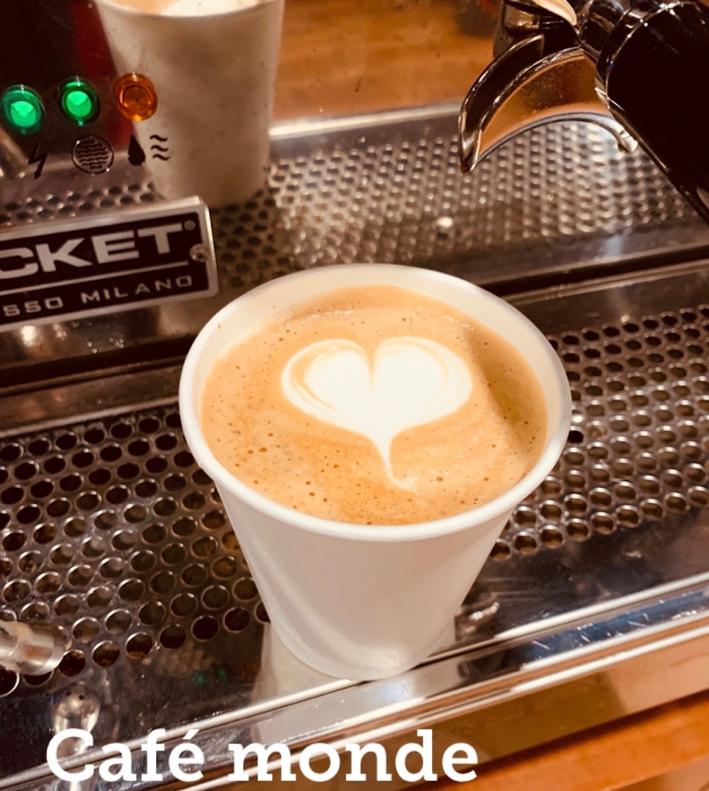 Café Monde Inc | 1340 Grande Allée, Terrebonne, QC J6W 4M4, Canada | Phone: (450) 471-8466