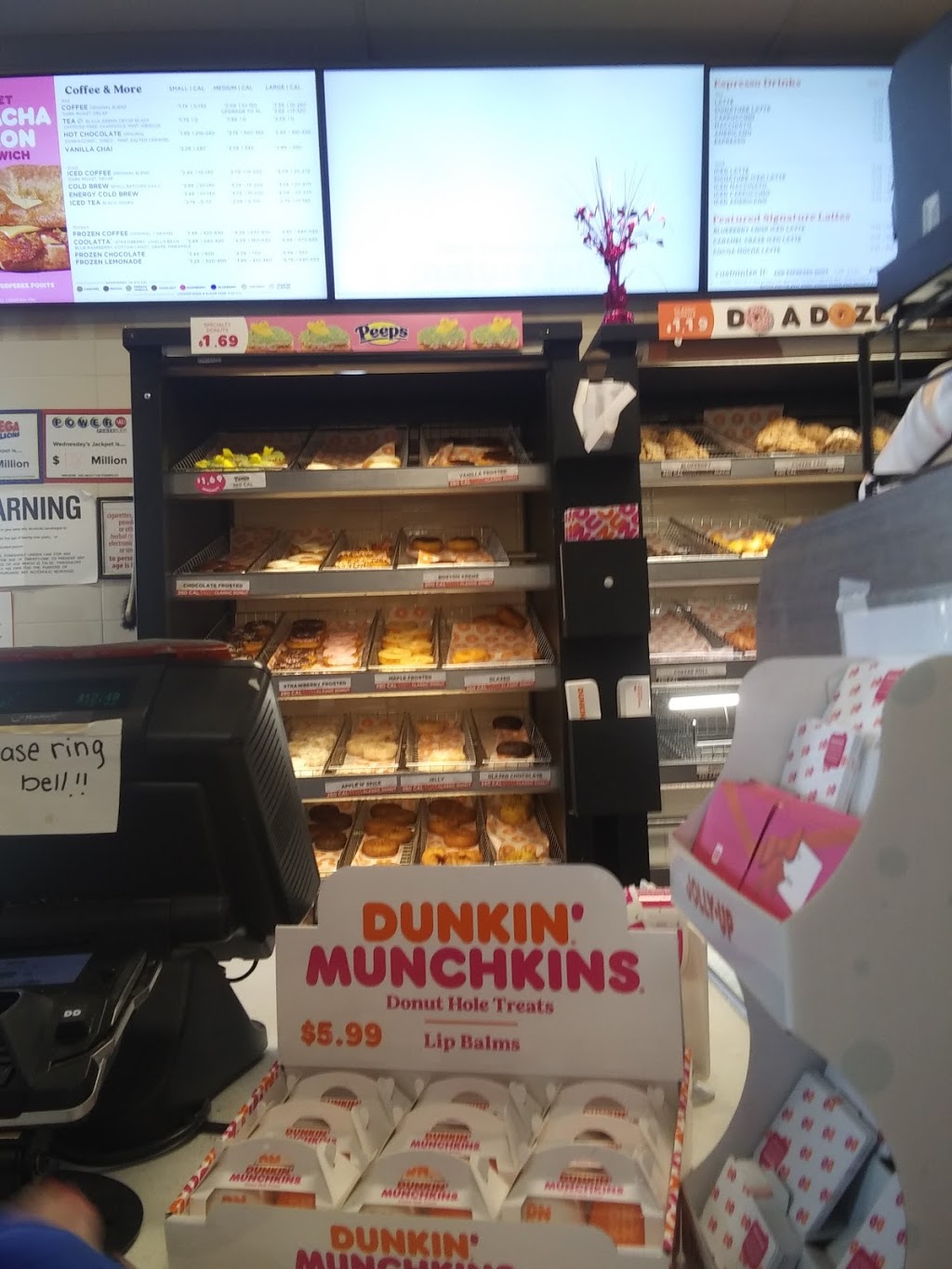 Dunkin | 3821 Lockport Rd, Sanborn, NY 14132, USA | Phone: (716) 216-4048