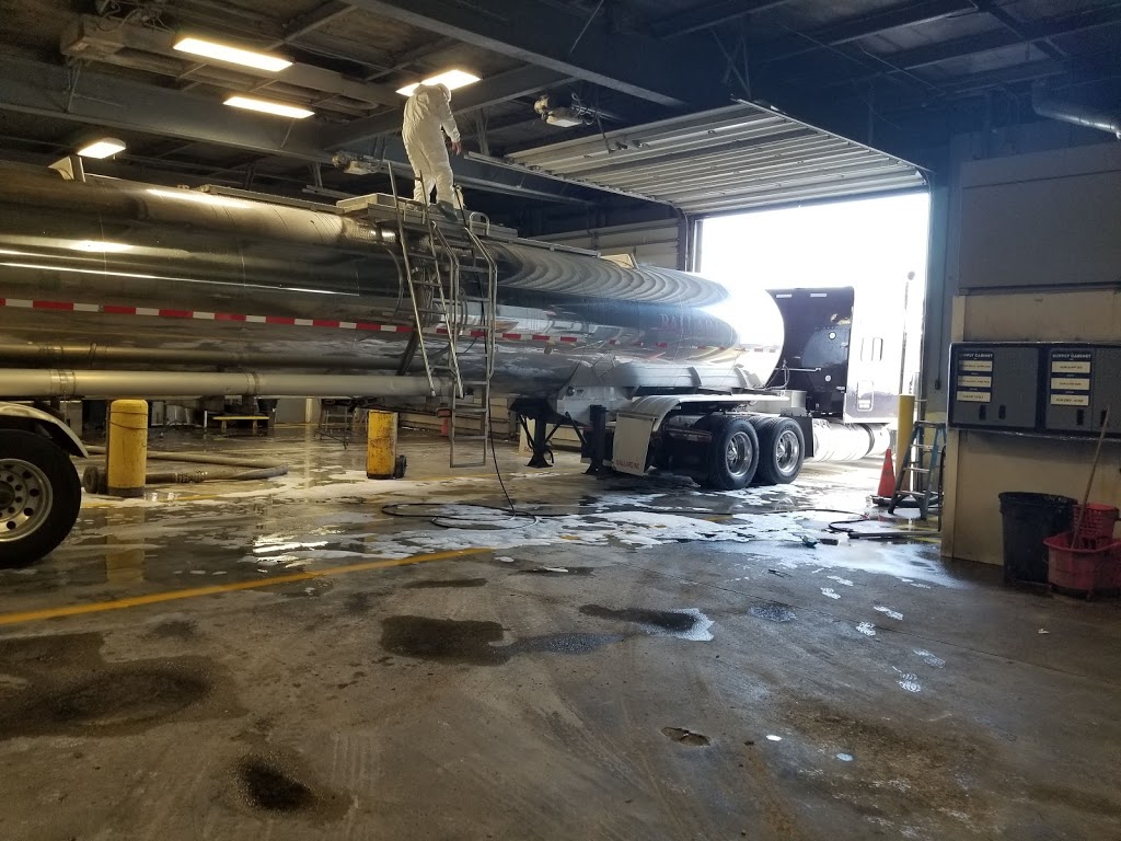 Buffalo Truck Wash | 75 Miami St, Buffalo, NY 14204, USA | Phone: (716) 842-0705