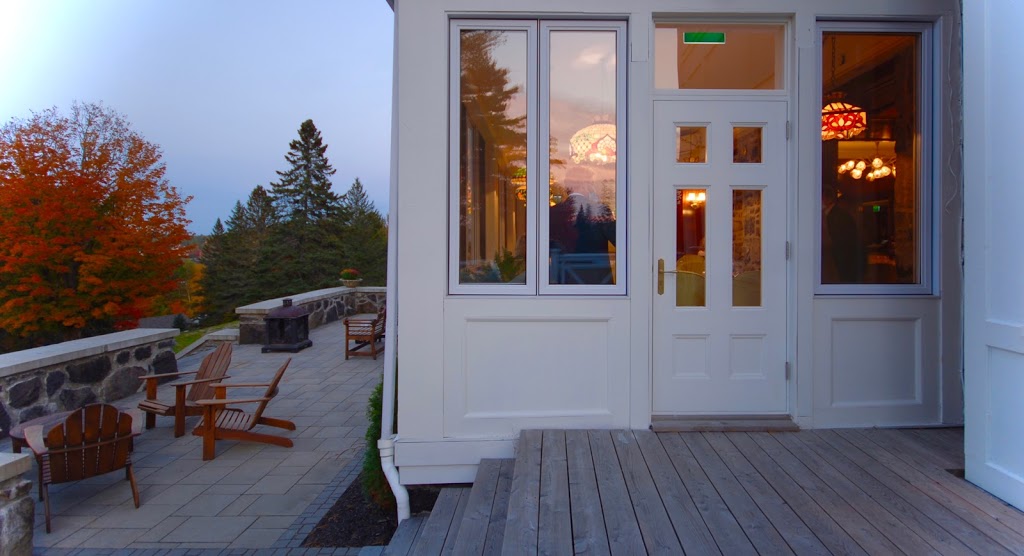 Restaurant at Stonehaven | 40 Chemin du Lac des Sables, Sainte-Agathe-des-Monts, QC J8C 2Z7, Canada | Phone: (819) 774-1991