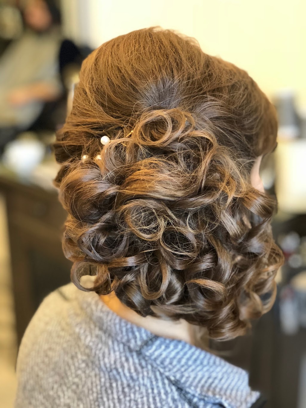 Butterfly Salon | 254 Edinburgh Rd S, Guelph, ON N1G 2J7, Canada | Phone: (519) 265-6690