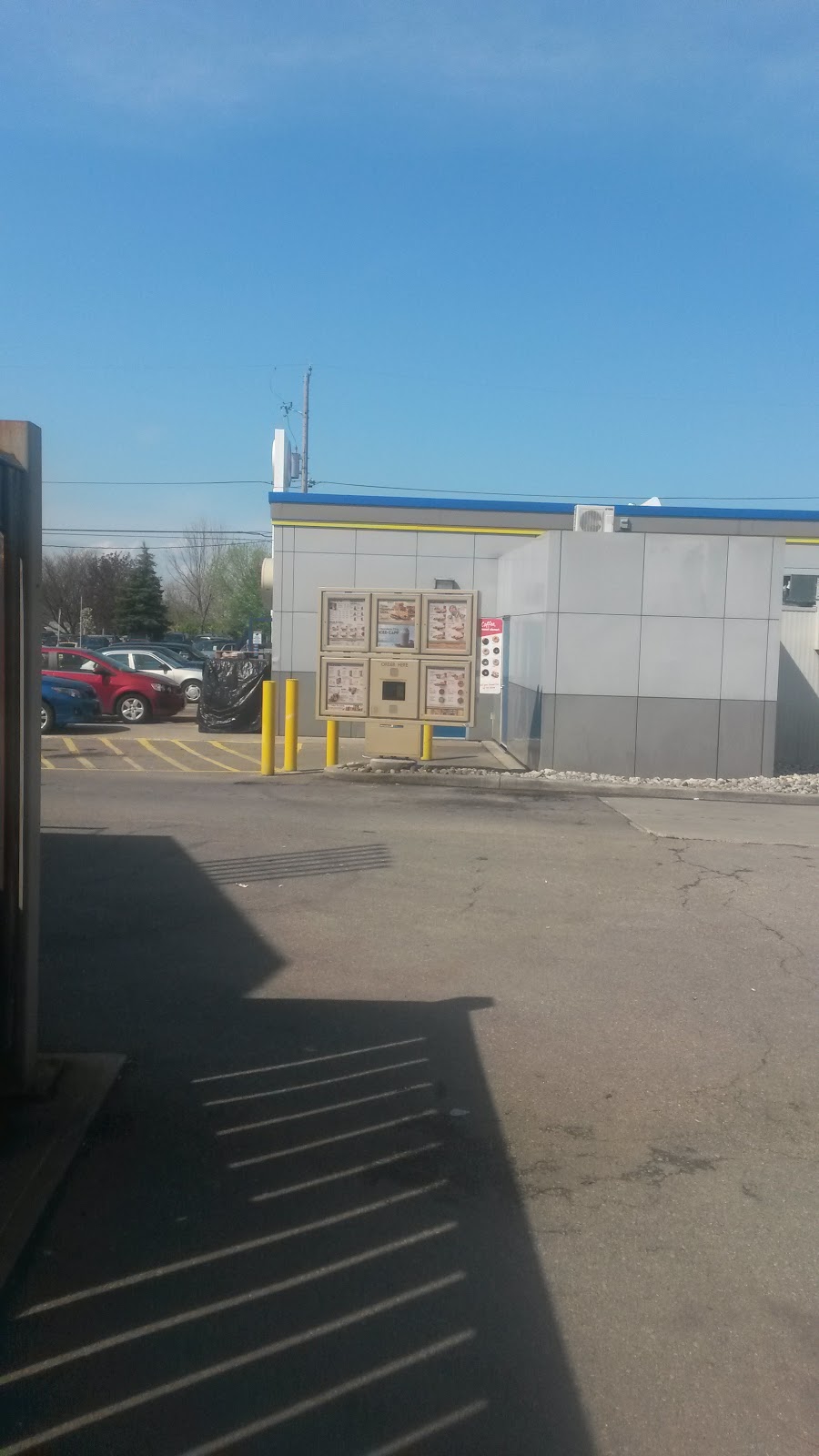 Tim Hortons | 2804 King St E, Hamilton, ON L8G 1J5, Canada | Phone: (905) 561-0535