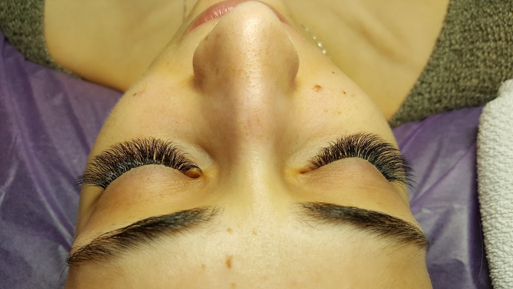 Lashery Co | 15380 102a Ave #105, Surrey, BC V3R 0B3, Canada | Phone: (778) 680-5274