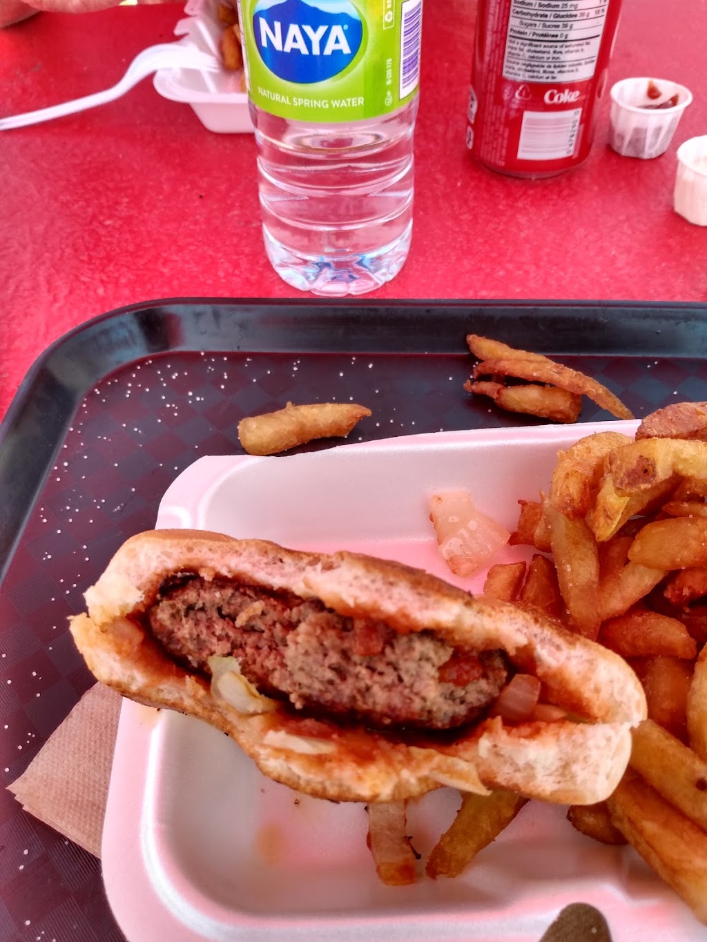 Casse-Croûte Beauceron | 357 Rue du Pont, Scott, QC G0S 3G0, Canada | Phone: (581) 224-6500