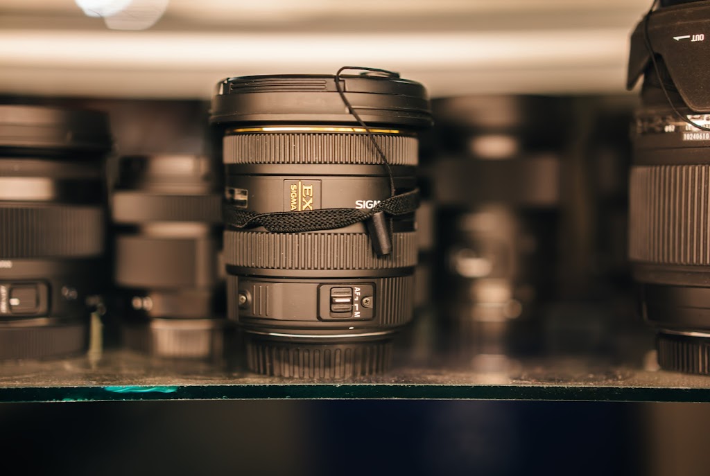The Camera Store | 802 11 Ave SW, Calgary, AB T2R 0E5, Canada | Phone: (403) 234-9935