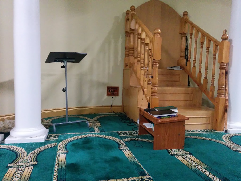 Masjid Huzaifah | 18 Progress Ave, Scarborough, ON M1P 2Y4, Canada | Phone: (416) 292-0015