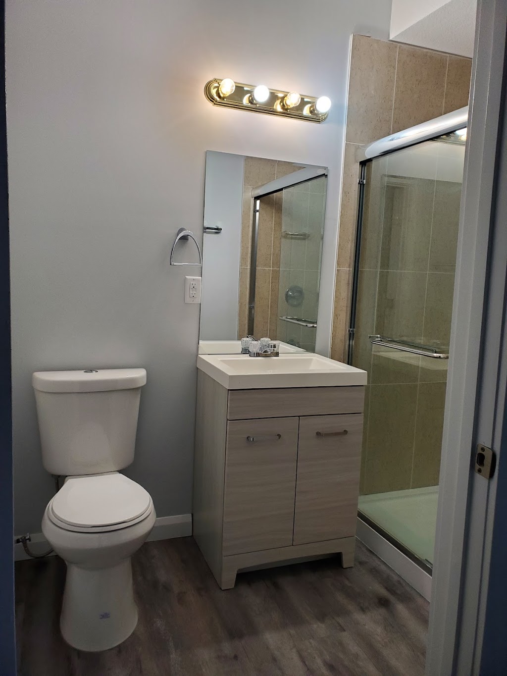 Right choice developers LTD. | 3770 Westwinds Dr NE #306B, Calgary, AB T3J 5H3, Canada | Phone: (403) 821-3880