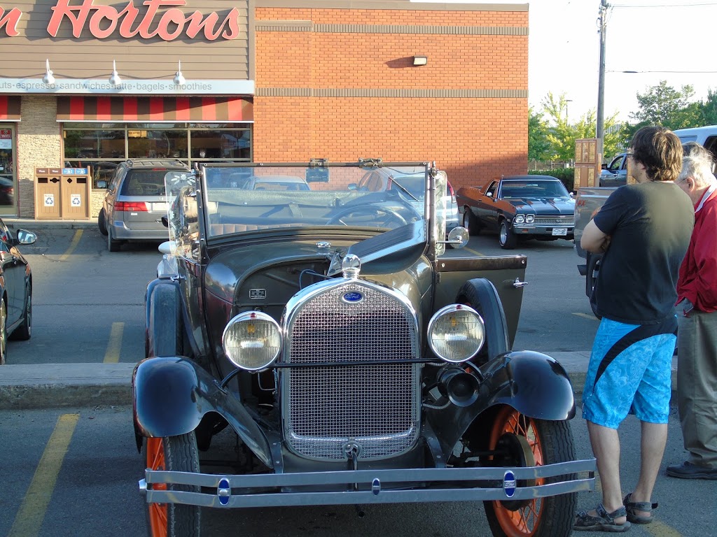 Tim Hortons | 7502 Gateway Blvd NW, Edmonton, AB T6E 6E8, Canada | Phone: (780) 434-7700