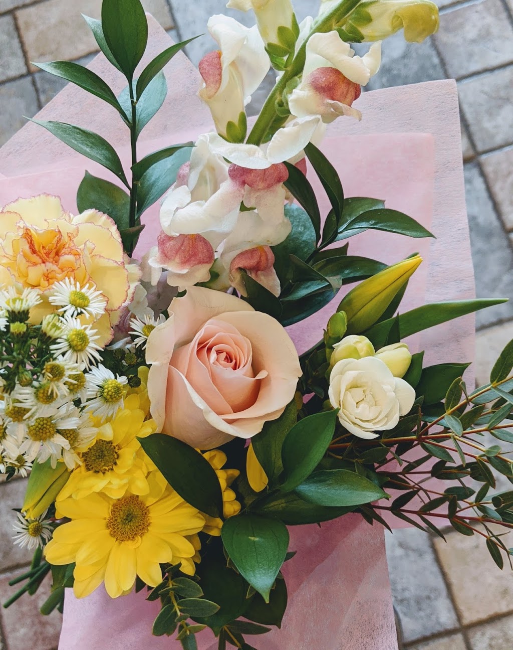 Lace & BIRCH Flower Shop | 1467 Centre Rd, Carlisle, ON L0R 1H2, Canada | Phone: (905) 690-1414