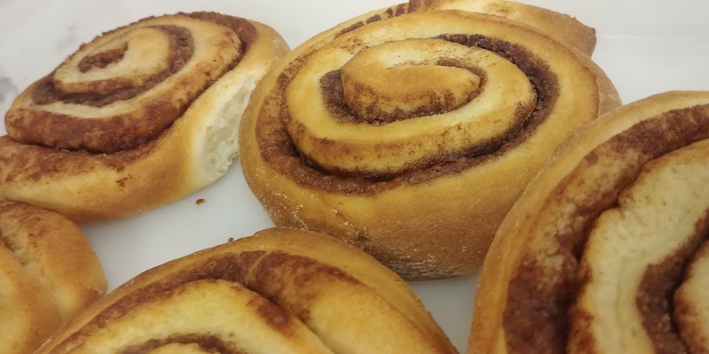 Lucys Cafe & Eatery | 245 Waverley Rd, Dartmouth, NS B2X 2C5, Canada | Phone: (902) 405-2526