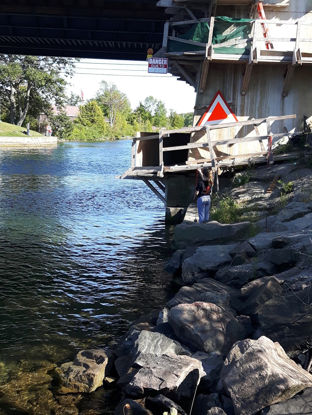 McGregor on the Water | 3331 McClelland Rd, Washago, ON L0K 2B0, Canada | Phone: (705) 689-9935