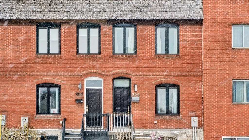 Mas Cleaning Services & More Corp. | 1 St Francis St, Ottawa, ON K1Y 1W6, Canada | Phone: (613) 724-1984