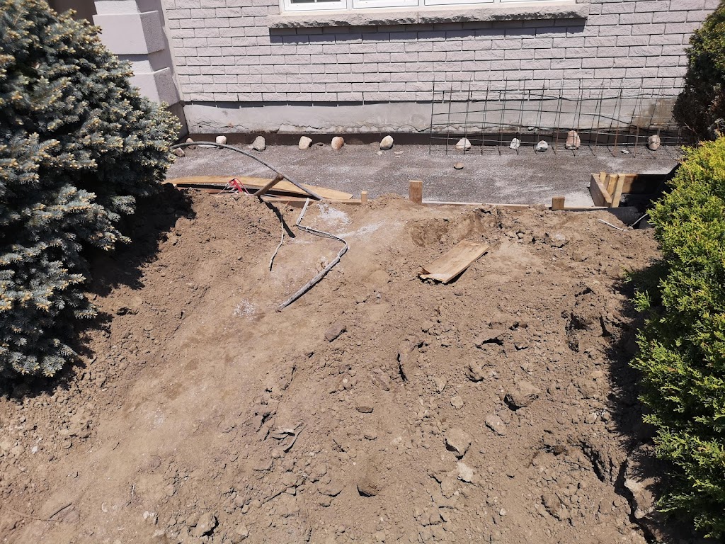 Crystal landscaping | 159 Metro Rd S, Keswick, ON L4P 1W7, Canada | Phone: (416) 818-5063