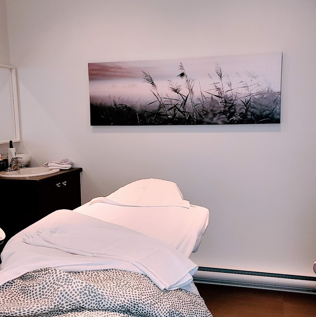 Clinique Beauté Médic | 2170 Rte des Rivières Porte 155, Saint-Rédempteur, QC G6K 1A5, Canada | Phone: (418) 831-6161