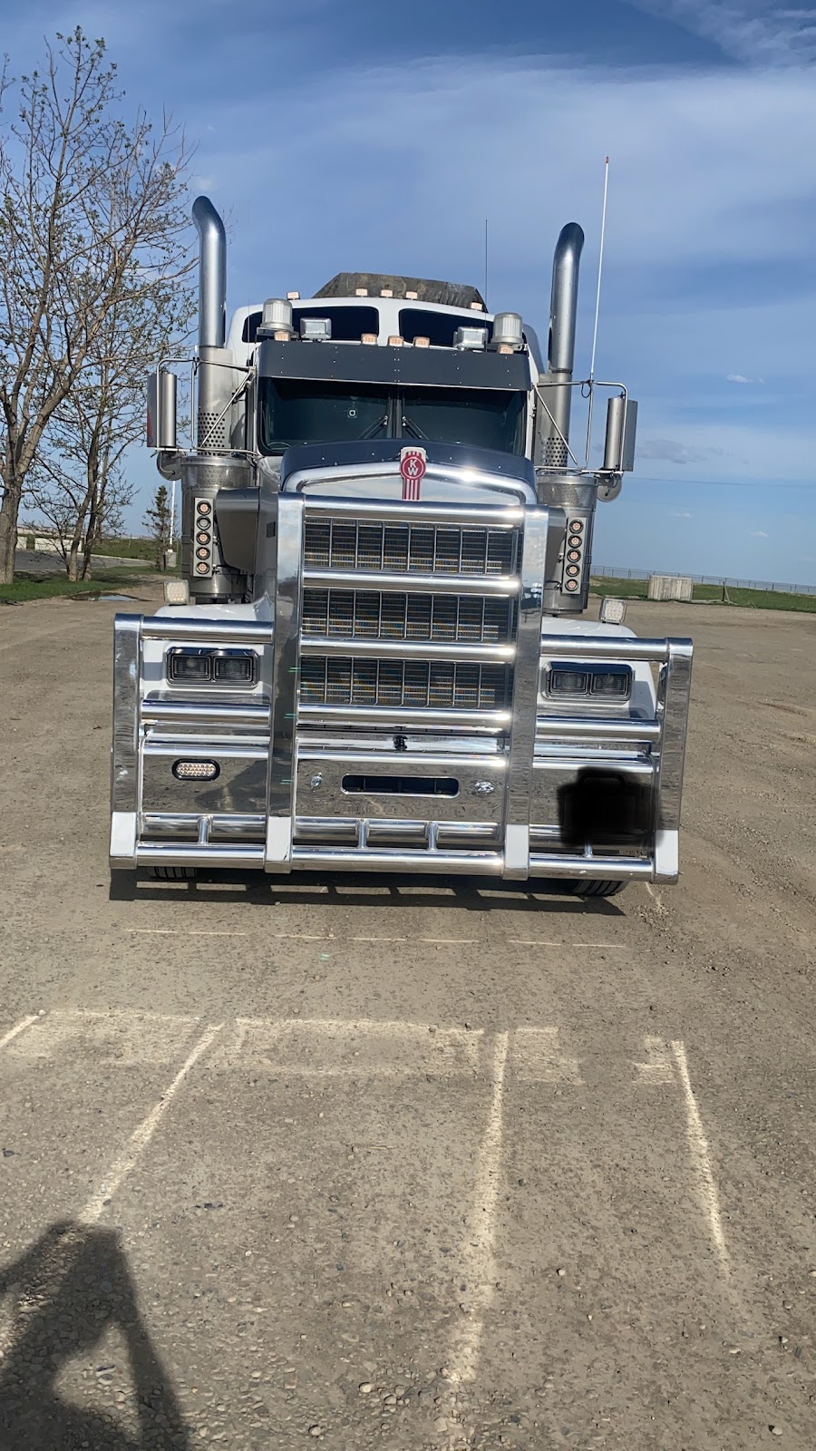 Jamco Transport Ltd | 4023 31 St NW, Edmonton, AB T6L 3R9, Canada | Phone: (587) 985-6013