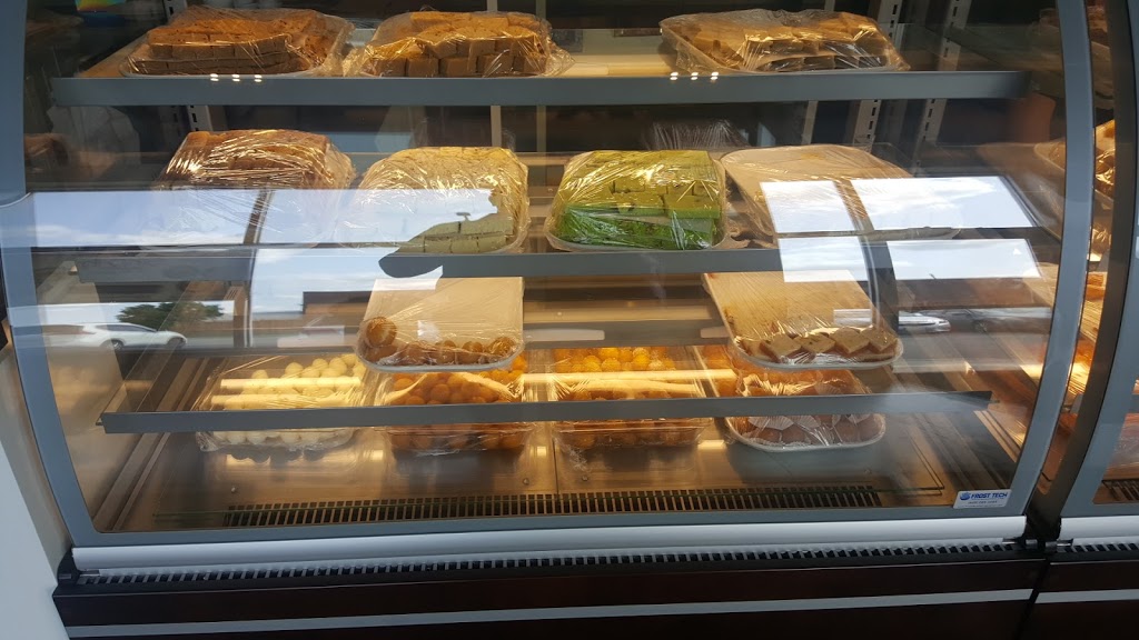 Lacoste Bakery | 50 Lacoste Blvd, Brampton, ON L6P 2K2, Canada | Phone: (905) 794-5553
