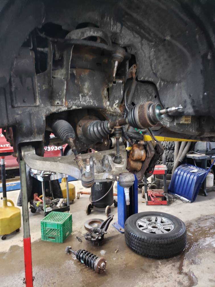Auto Xperts Service Centre | 165 Queenston Rd, Hamilton, ON L8K 1G7, Canada | Phone: (905) 544-0007