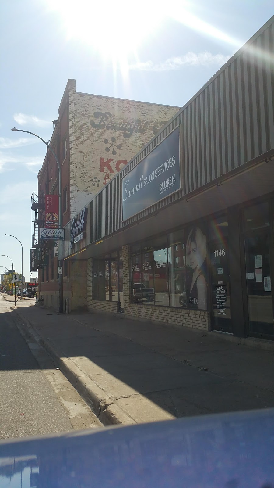 Summit Salon Services Inc | 1146 Broad St, Regina, SK S4R 1X8, Canada | Phone: (306) 522-1850