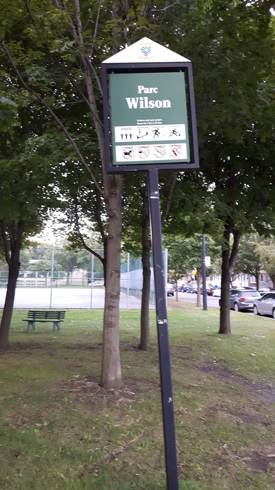 Wilson Park | 1075 Av. Brown, Verdun, QC H4H 1H6, Canada | Phone: (514) 946-7128