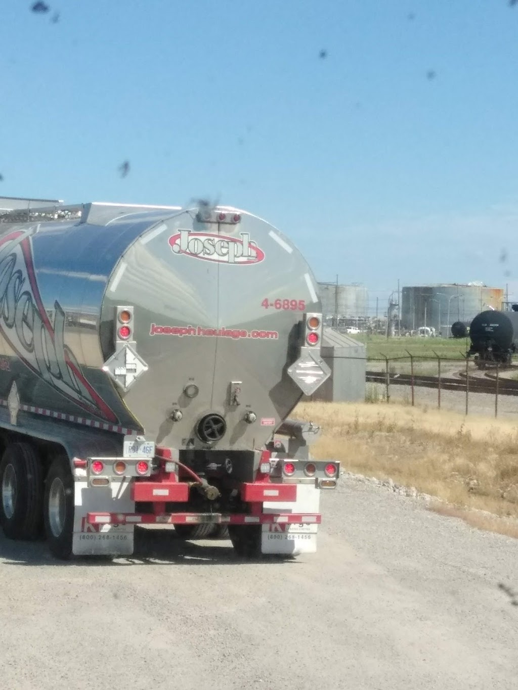 Imperial Oil (Esso) | Nanticoke, ON N0A 1L0, Canada | Phone: (800) 567-3776