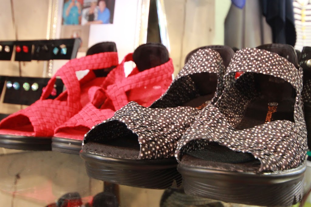 Portside Boutique | 312 St Lawrence St, Merrickville, ON K0G 1N0, Canada | Phone: (613) 269-4141