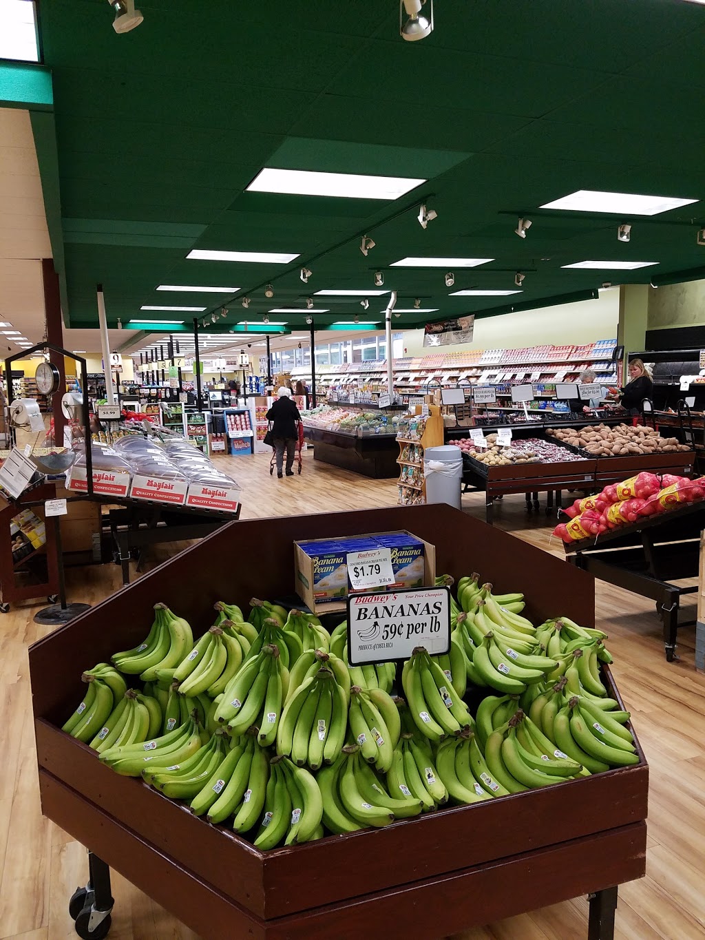 Budweys Supermarket | 535 Division St, North Tonawanda, NY 14120, USA | Phone: (716) 693-2802