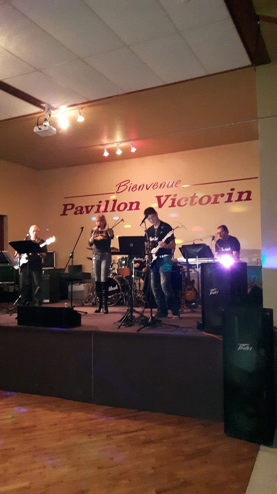 Salle Pavillon Victorin | 4155 Rte Marie-Victorin, Saint-Robert, QC J3R 1P8, Canada | Phone: (450) 782-3882
