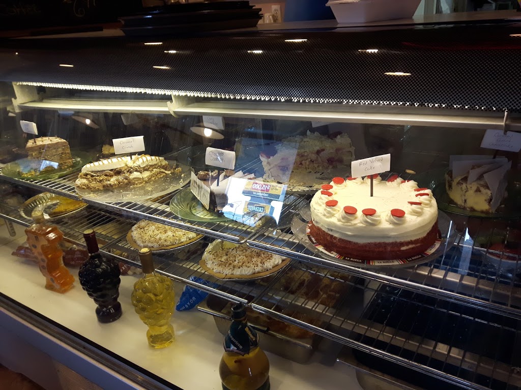 Malibu Restaurant East | 1622 Dundas St, London, ON N5W 3C4, Canada | Phone: (519) 453-0301
