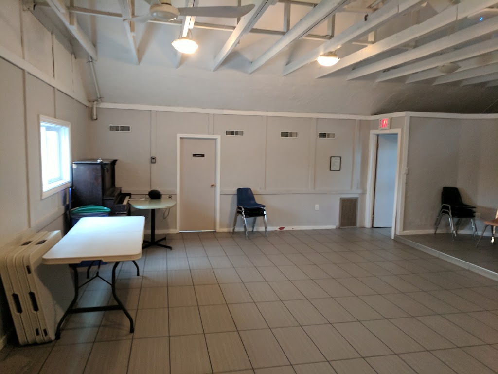 Sunalta Community Hall | 1627 10 Ave SW, Calgary, AB T3C 0J7, Canada | Phone: (403) 823-0322