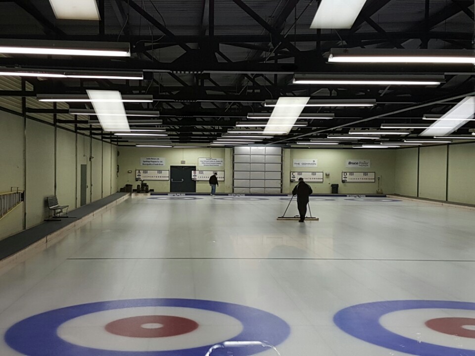 Teeswater Curling Rink | 64 Gordon St E, Teeswater, ON N0G 2S0, Canada | Phone: (519) 392-8100