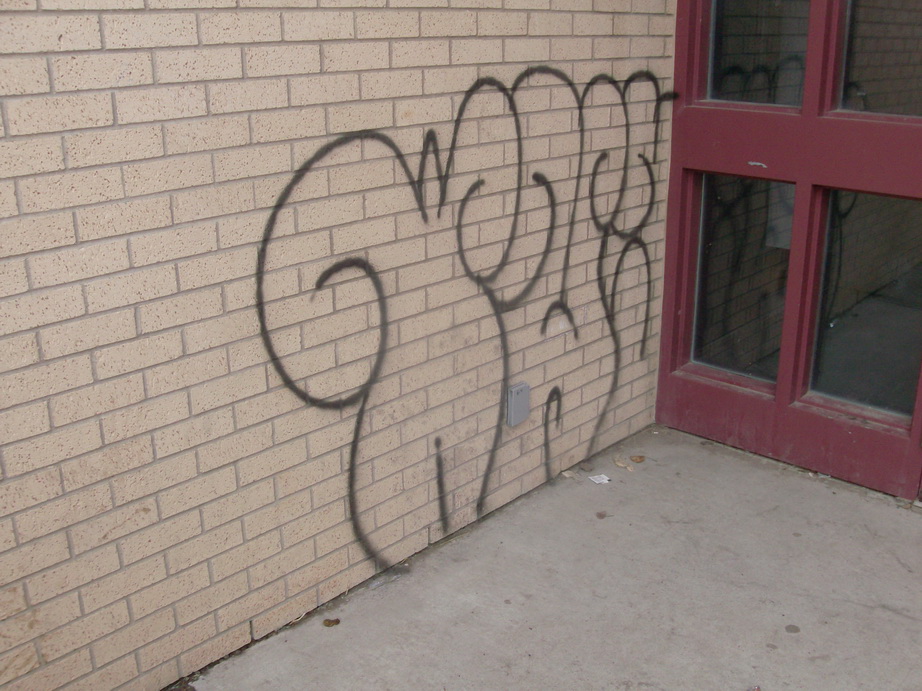 Graffiti Control & Powerwash | 1088 E Chestermere Dr, Chestermere, AB T1X 1A9, Canada | Phone: (403) 601-0855