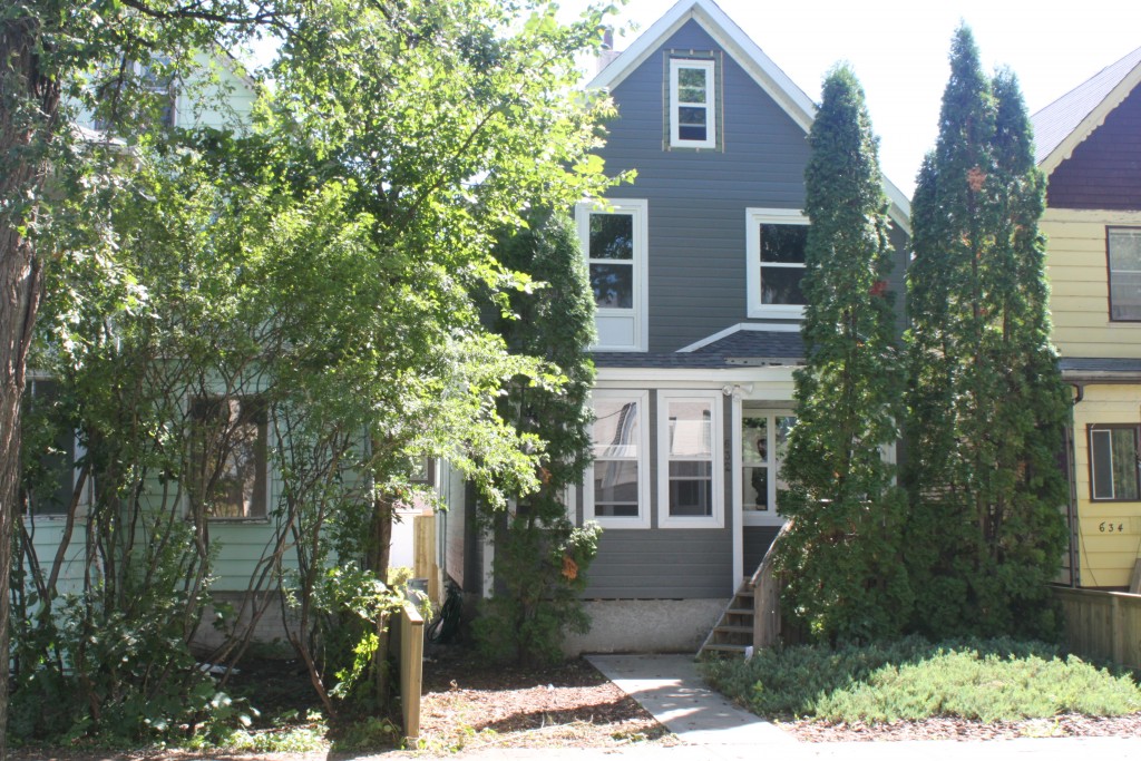 Towers Realty Group Ltd. | 1420 Taylor Ave #100, Winnipeg, MB R3N 1Y6, Canada | Phone: (204) 956-2739
