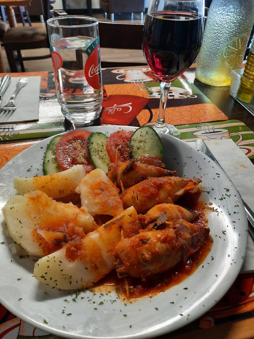 Olitos Café | 110 Bearbrook Rd suite 3b, Gloucester, ON K1B 5R2, Canada | Phone: (613) 830-0808