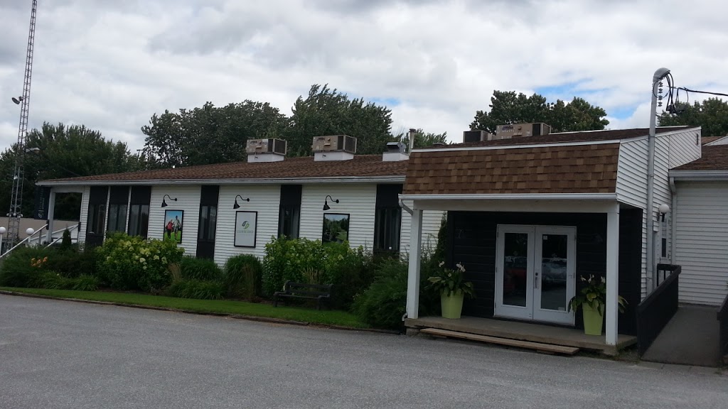Club De Golf Acton Vale Inc | 1000 QC-116, Acton Vale, QC J0H 1A0, Canada | Phone: (450) 549-5885