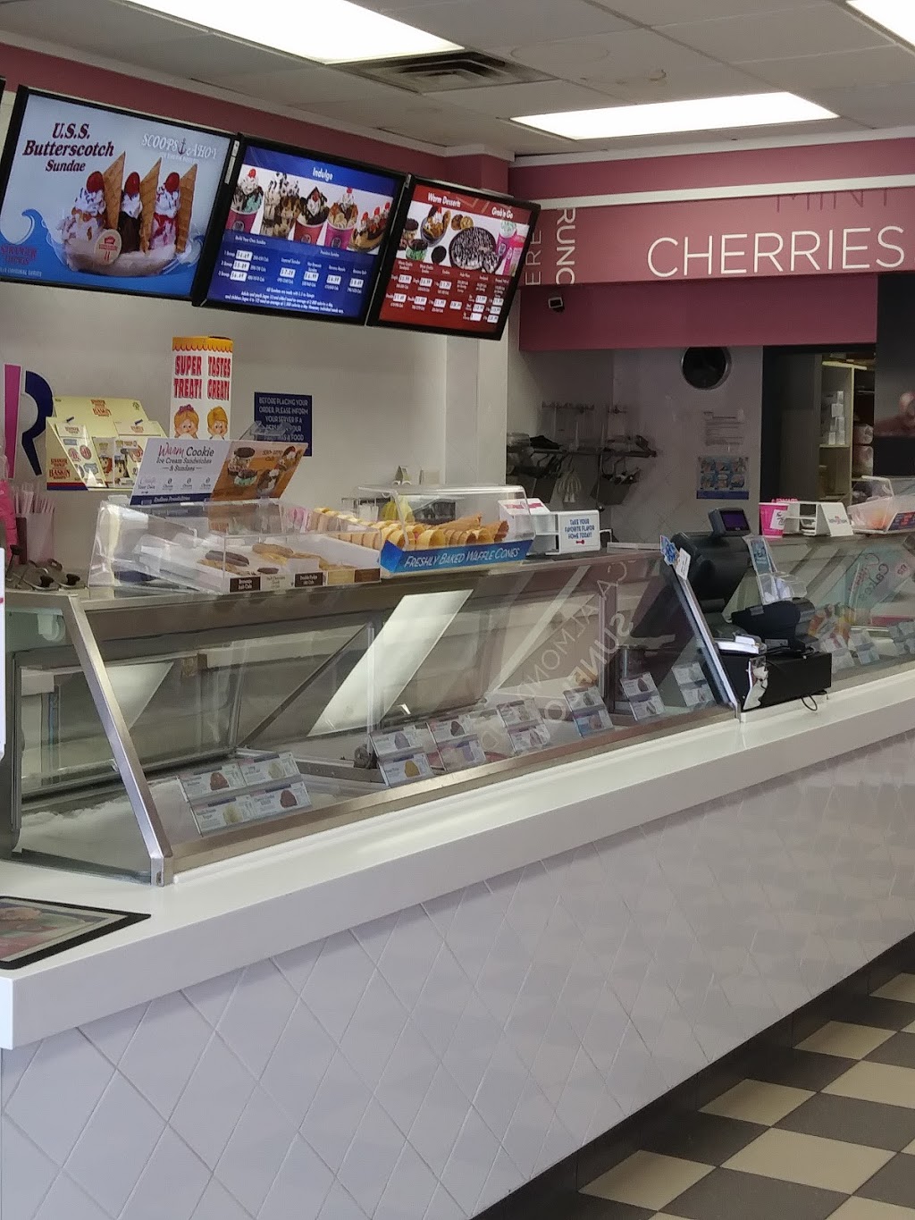 Ichiban Bakery Blue Heron Mall | 1500 Bank St, Ottawa, ON K1H 7Z2, Canada | Phone: (613) 526-2656