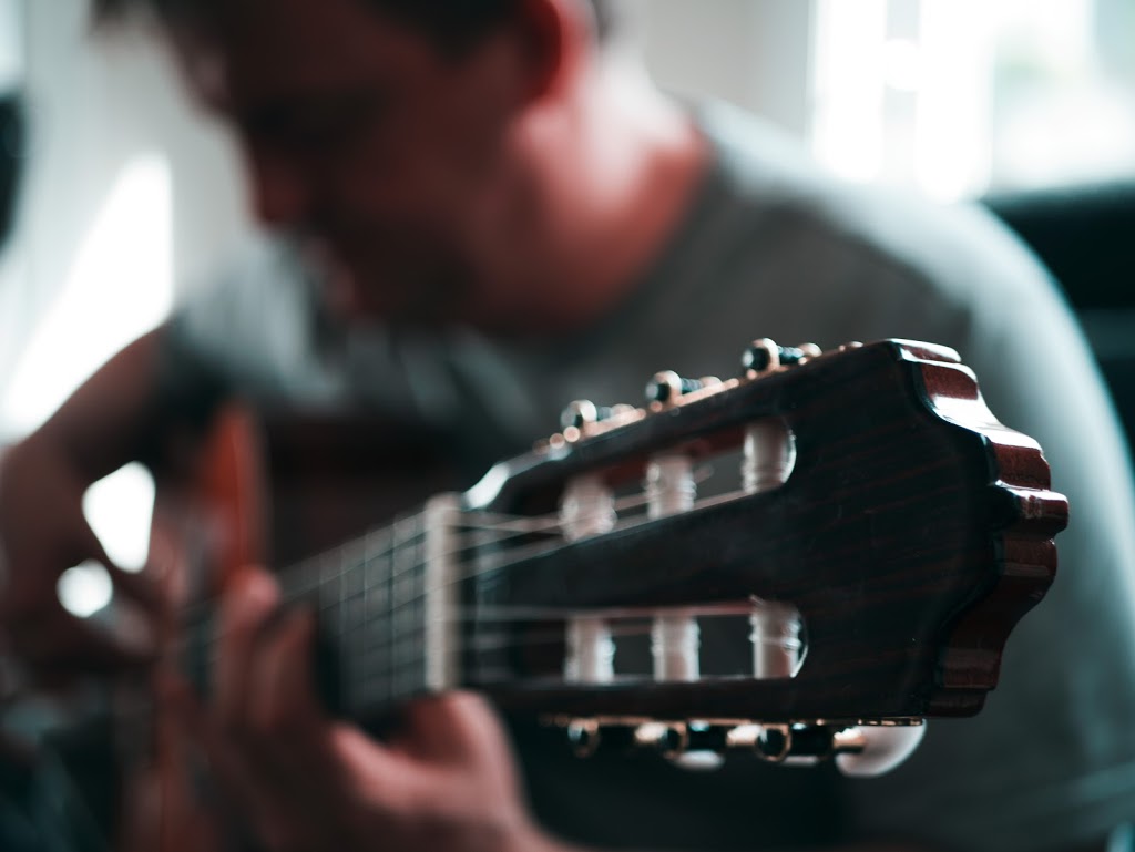 Les Productions Musico-Logic | 1545 78e Rue, Saint-Georges, QC G5Y 5C2, Canada | Phone: (418) 228-7569