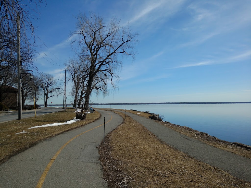 Parc Summerlea | Lachine, Montreal, QC H8T 1S3, Canada | Phone: (514) 872-0311