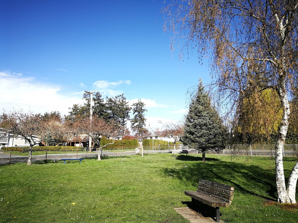 Lambrick Park | 4139 Torquay Dr, Victoria, BC V8N 3L1, Canada | Phone: (250) 477-0181