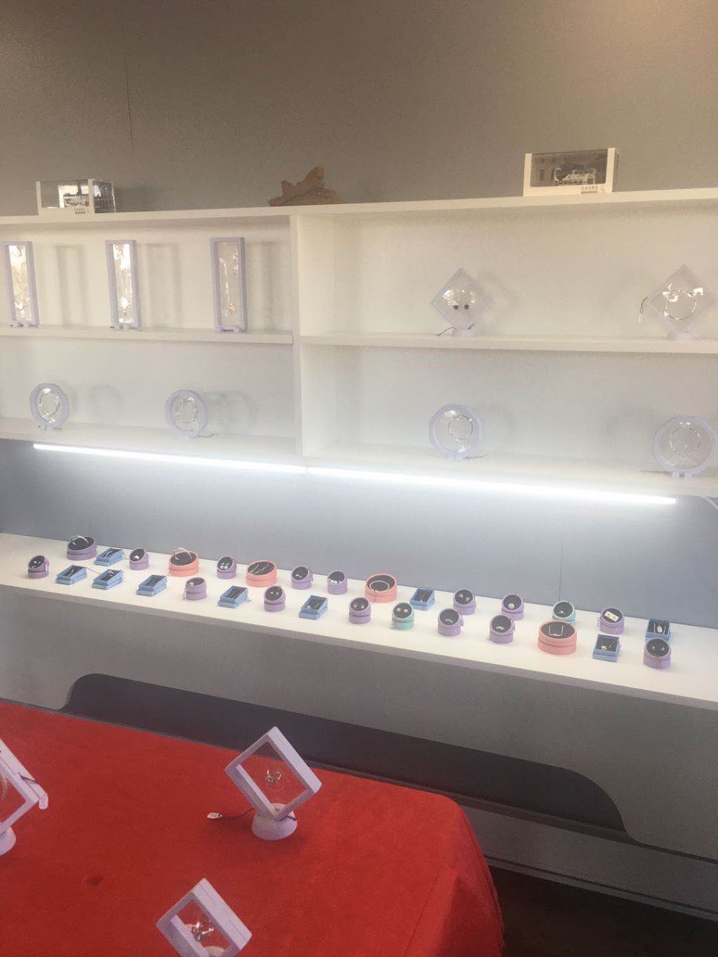 SS Silver & Accessories | 61, 63 Central St Unit 1B, Summerside, PE C1N 4J1, Canada | Phone: (902) 916-8000