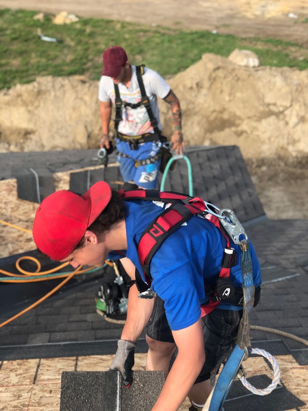 Tnt Roofing | 1675 Dunning Rd, Cumberland, ON K4C 1L7, Canada | Phone: (613) 762-7663