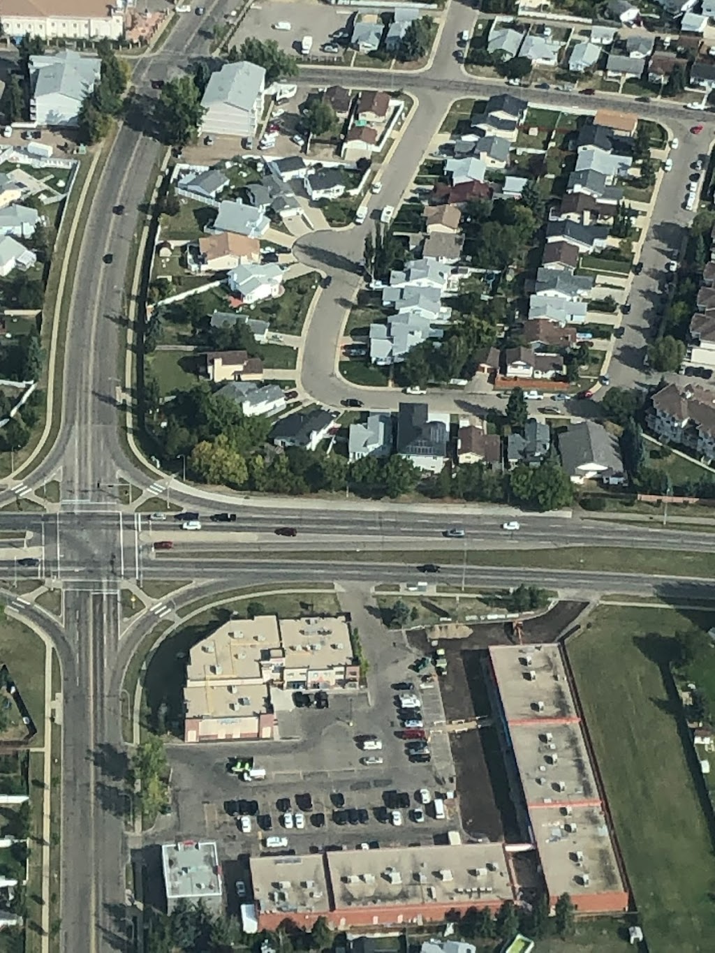 Daly Grove Mini Mart | 4205 23 Ave NW, Edmonton, AB T6L 5Z8, Canada | Phone: (587) 524-6114