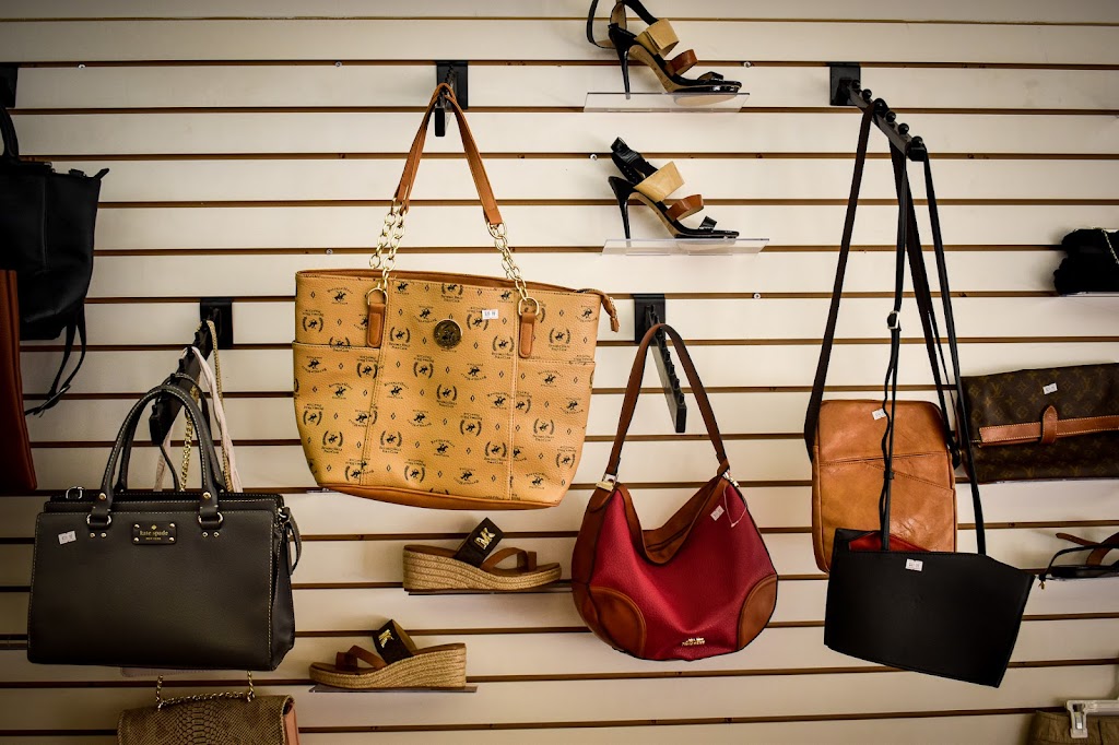 Style It Again | 5353 Lakeshore Rd. #11, Burlington, ON L7L 1C8, Canada | Phone: (905) 632-6534