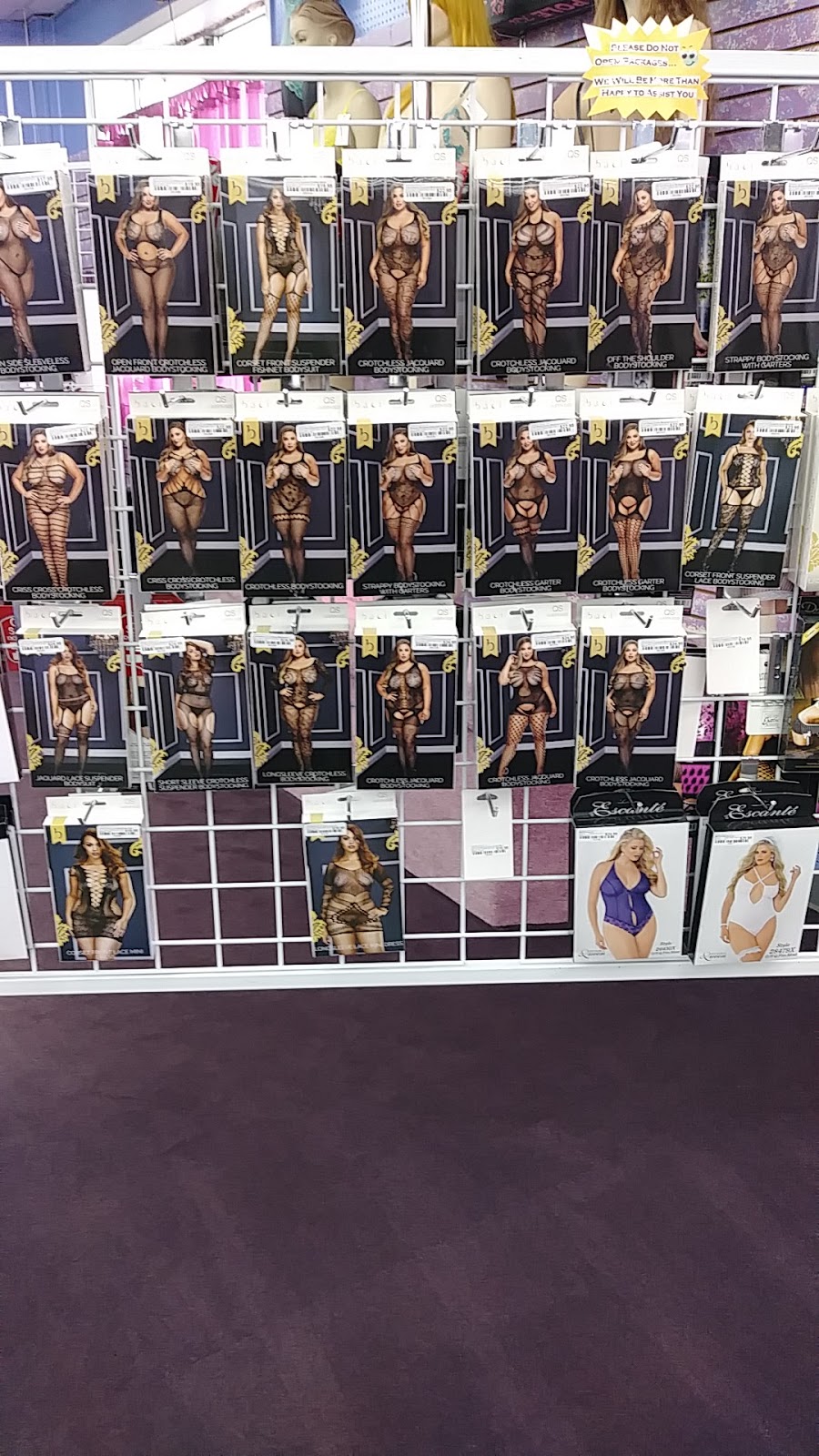 Pandoras Boxxx | 1467 Seneca St, Buffalo, NY 14210, USA | Phone: (716) 827-0300